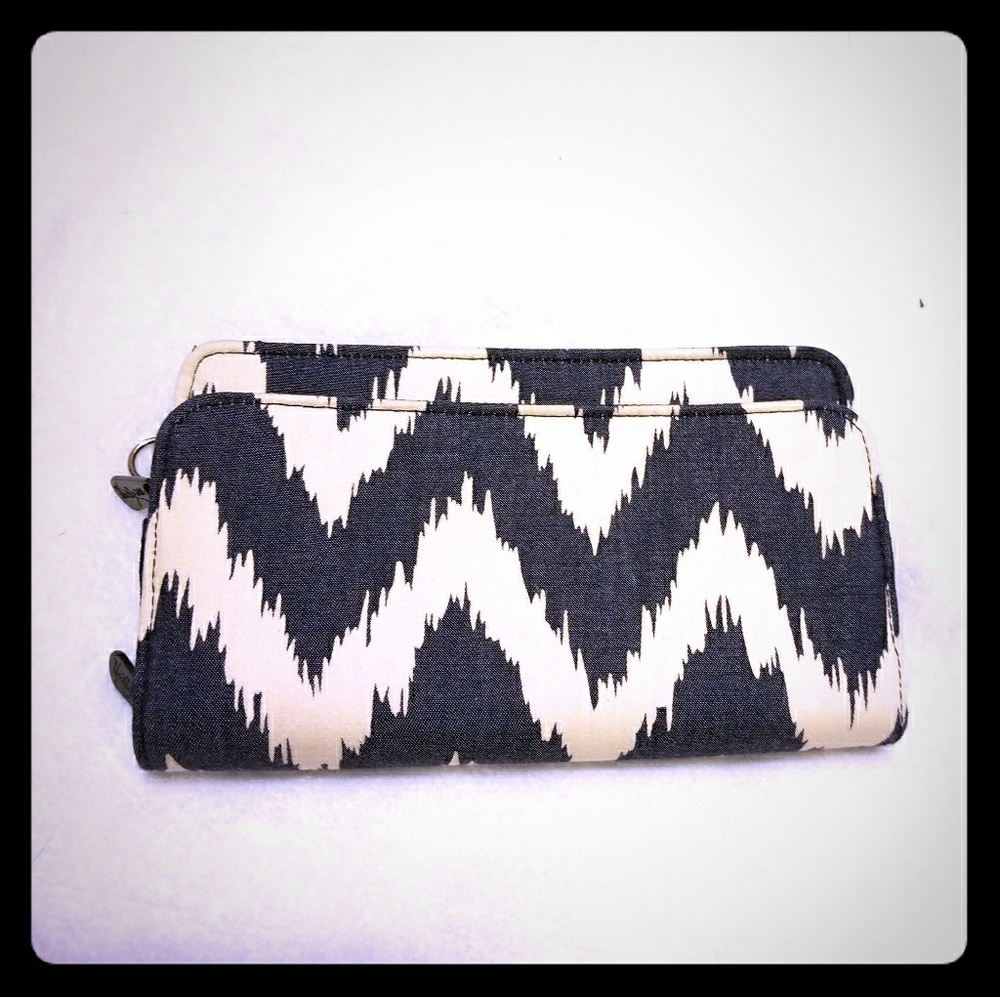 Thirty One Perfect Cents Wallet